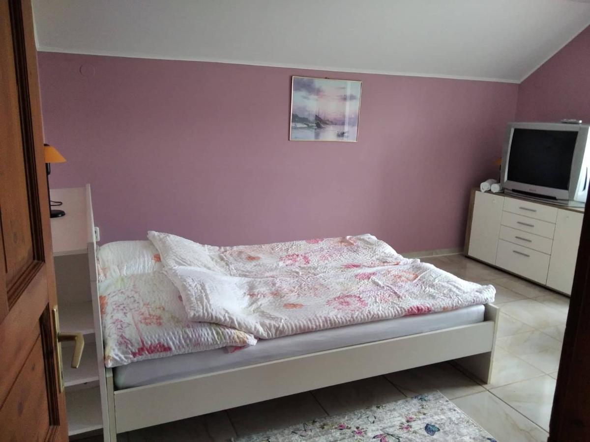 Ferienwohnung Szemi Haz Sárvár Exterior foto