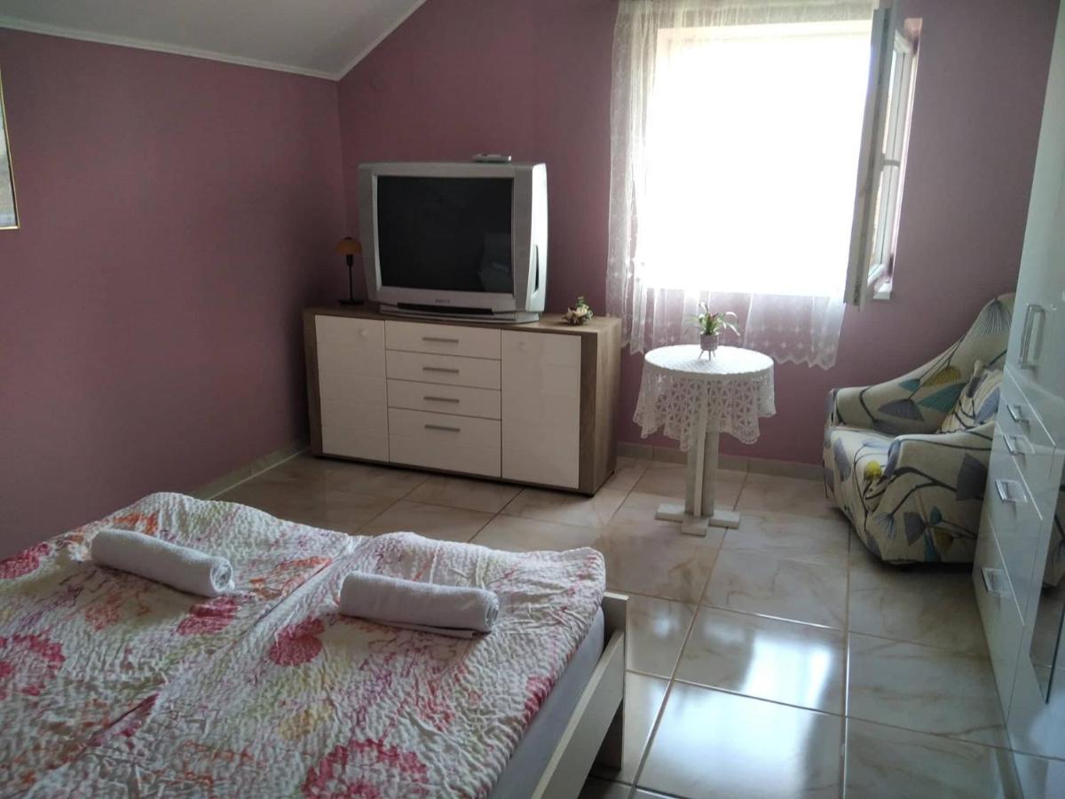 Ferienwohnung Szemi Haz Sárvár Exterior foto